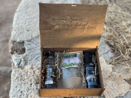 Premium Gift Box <br> Taste of Crete